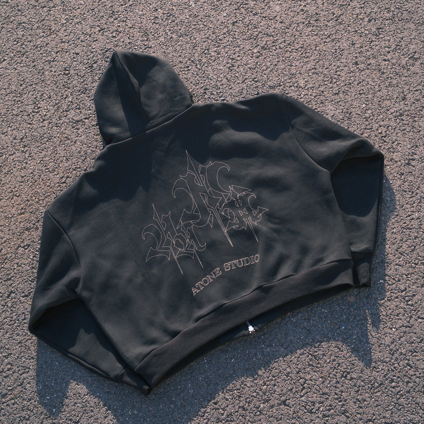HEAVYWEIGHT JACKET
