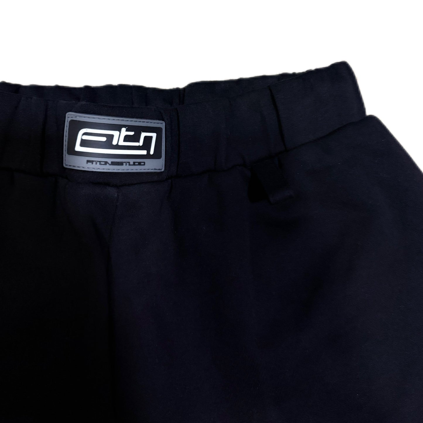 BAGGY SWEATPANTS