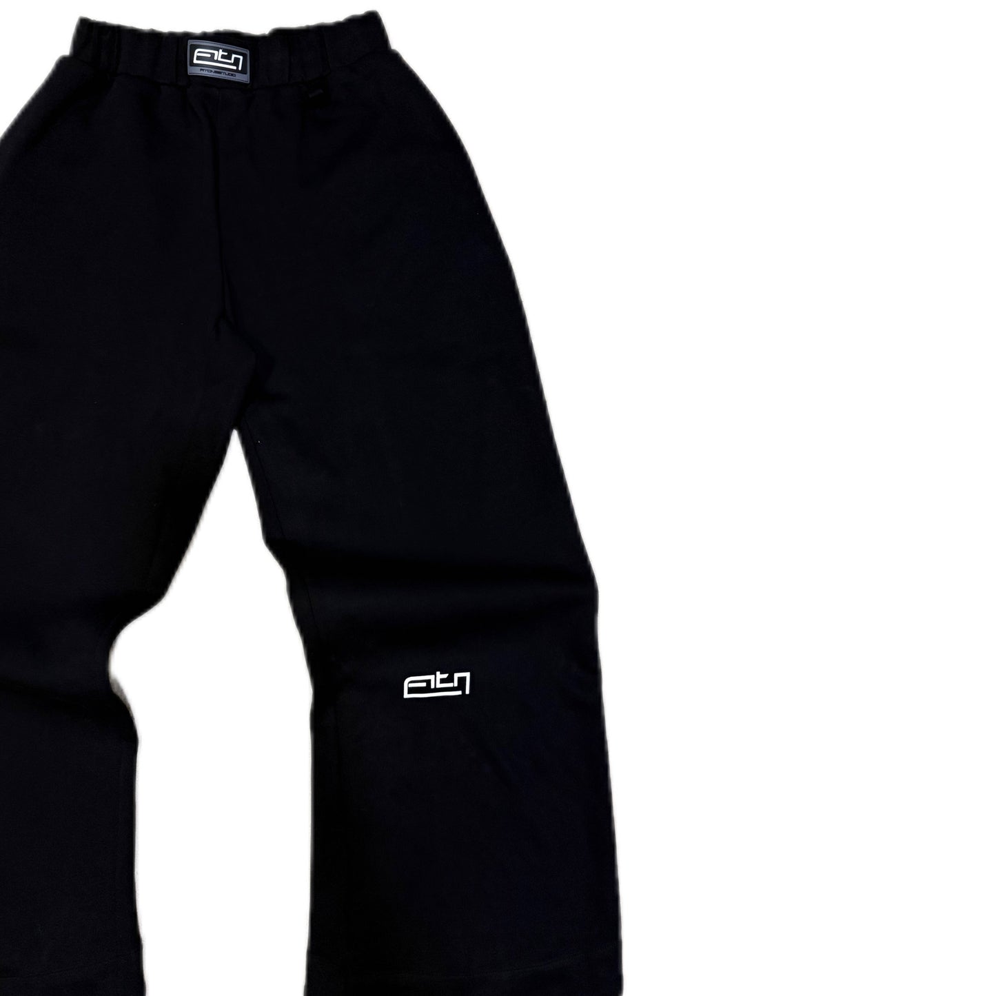 BAGGY SWEATPANTS