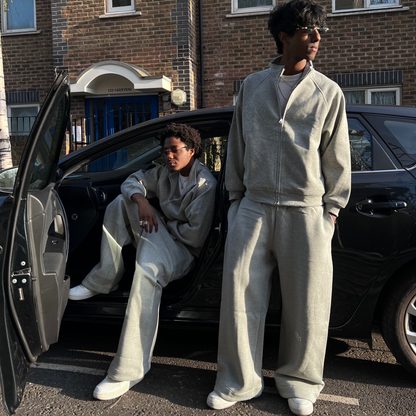 BAGGY SWEATPANTS