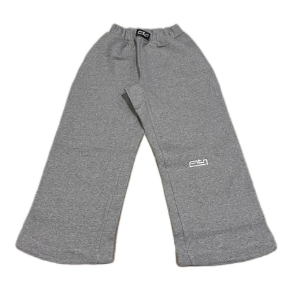 BAGGY SWEATPANTS