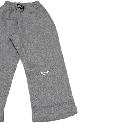 BAGGY SWEATPANTS