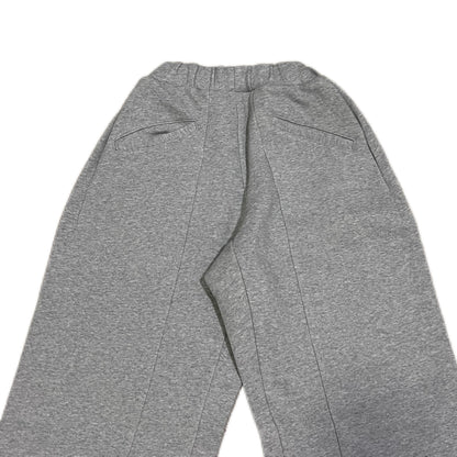 BAGGY SWEATPANTS